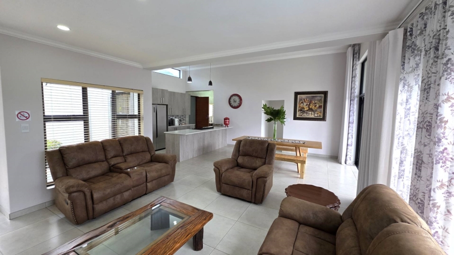 3 Bedroom Property for Sale in Kosmos Ridge North West